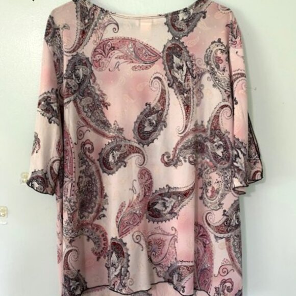 5 Tops-Bundle # 3 - Picture 4 of 11